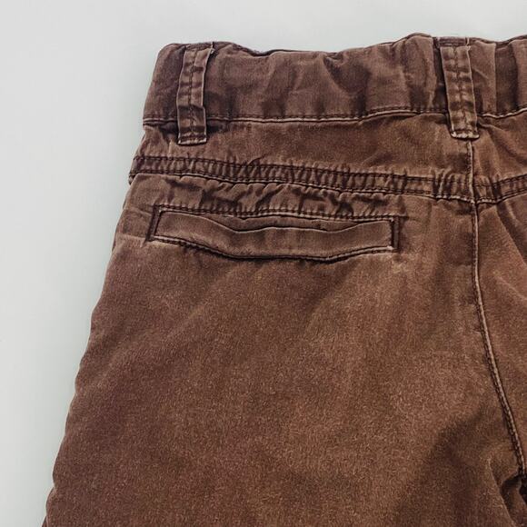 Old Navy Brown Twill Shorts - Size 5T - Adjustable Waist - Picture 4 of 7